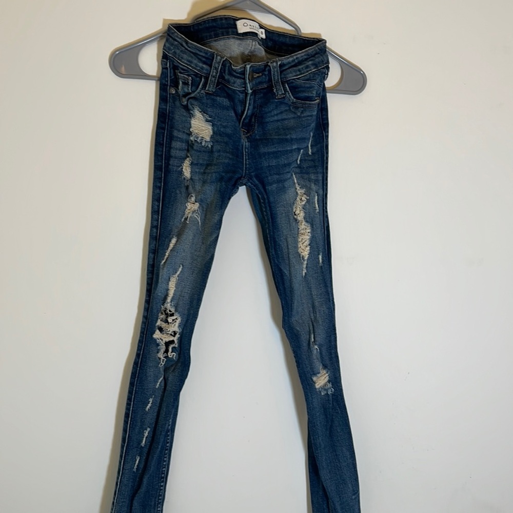 Oasis by Eunina Distressed Skinny Jeans - 0